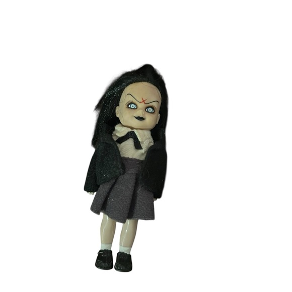 Living Dead Dolls Mini Sadie — Mezco Toyz Goth Doll 6” - Picture 4 of 4